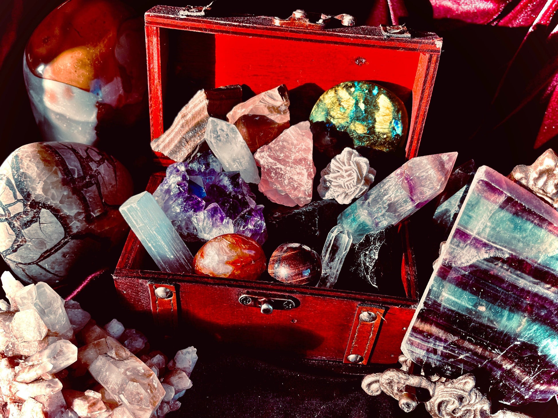Crystals Mystery Box ~ Gemstone Blind Box ~ Crystal Scoop Intuitive Witchcraft