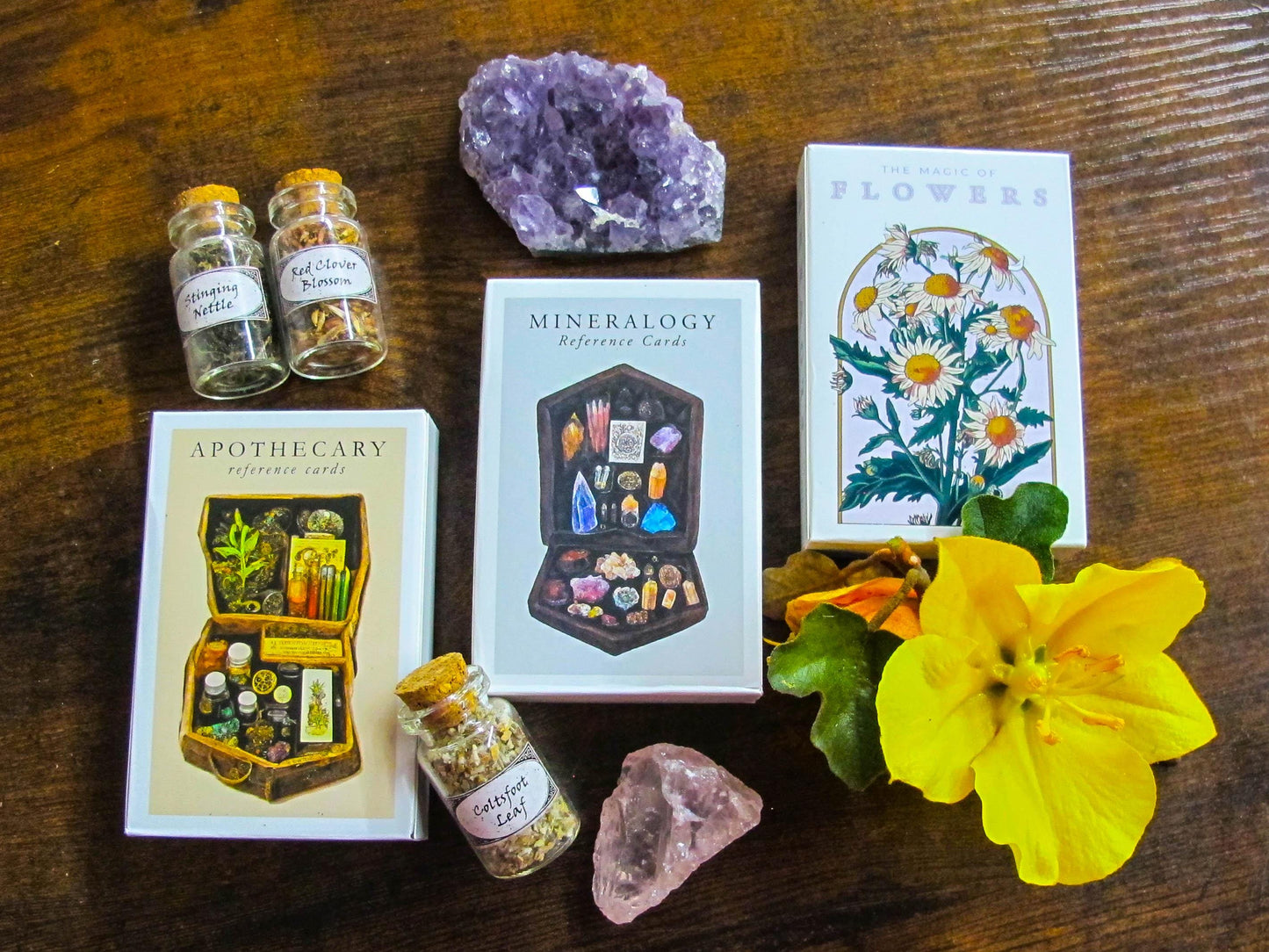 Witchcraft Cards~Set of 4 ~ Apothecary Crystal Flowers Cards Herbs ~ Index Reference Flash Cards ~ Wiccan Supplies ~ Mineralogy Oracle Deck