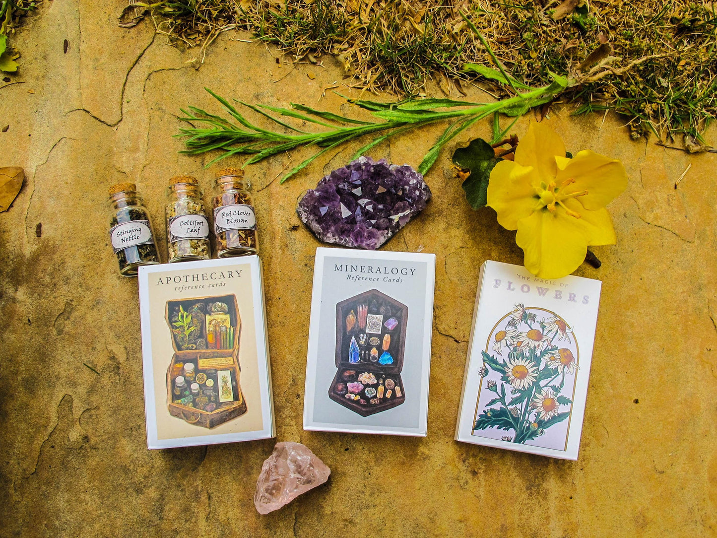 Witchcraft Cards~Set of 4 ~ Apothecary Crystal Flowers Cards Herbs ~ Index Reference Flash Cards ~ Wiccan Supplies ~ Mineralogy Oracle Deck